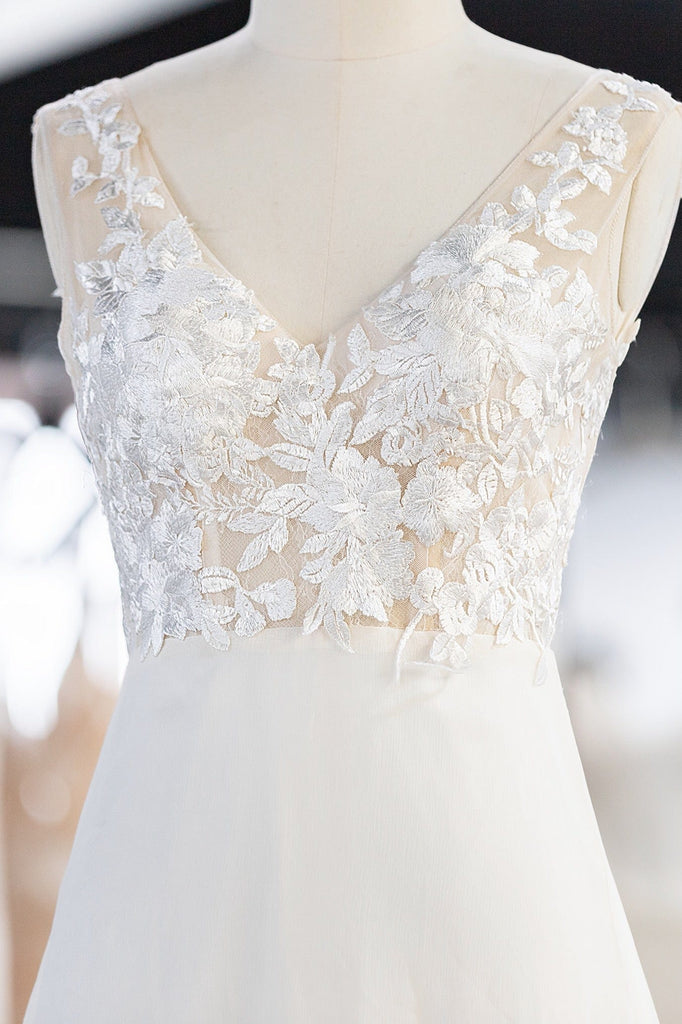 chiffon lace wedding dress