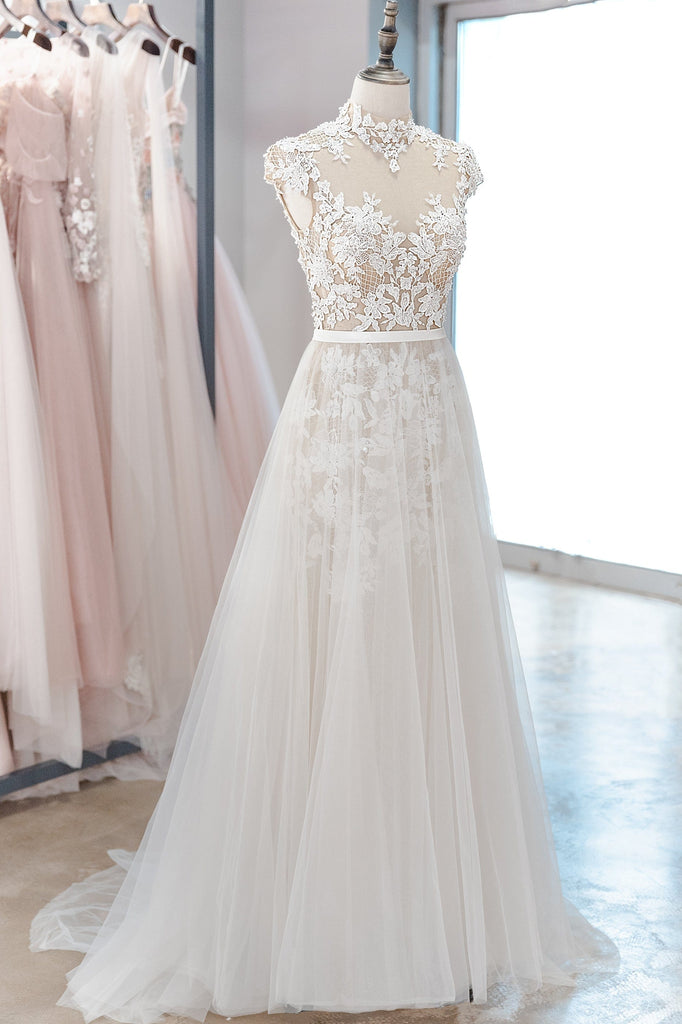 Romantic A-line Wedding Dress with Delicate Lace Detailing and Flowy Tulle Skirt