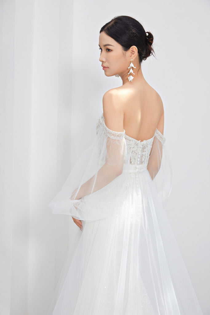 lace a-line wedding dress with sleeves